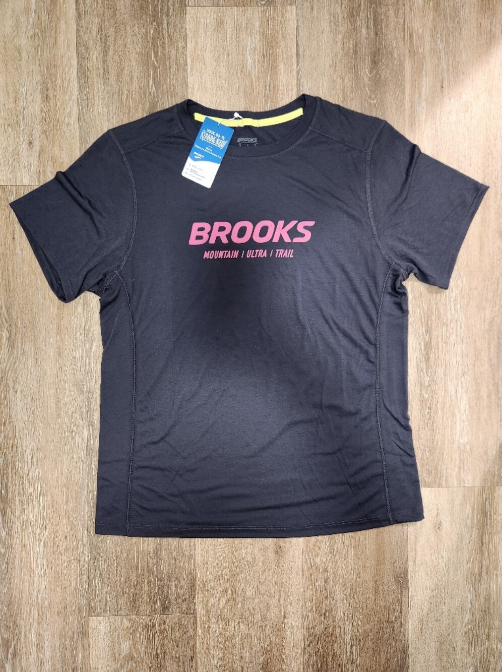 Brooks MUT SS Top